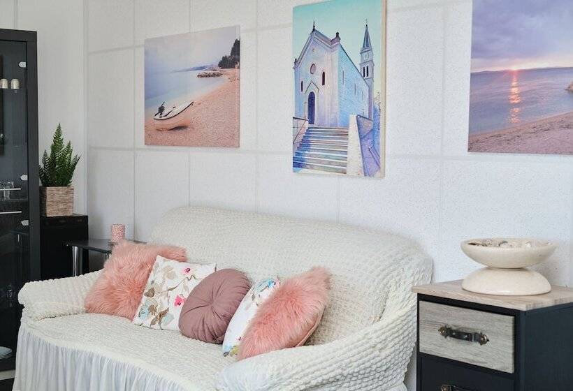 Seaview Apartment Kia By Litto