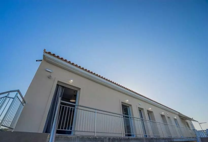 Katsaros Deluxe Apartments Ii