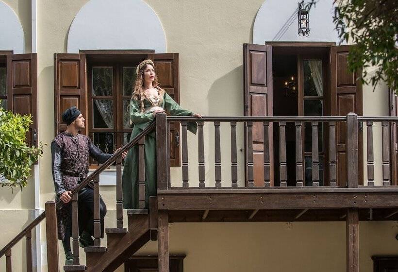 Lemuria Manor, Wine Dark Sea Villas