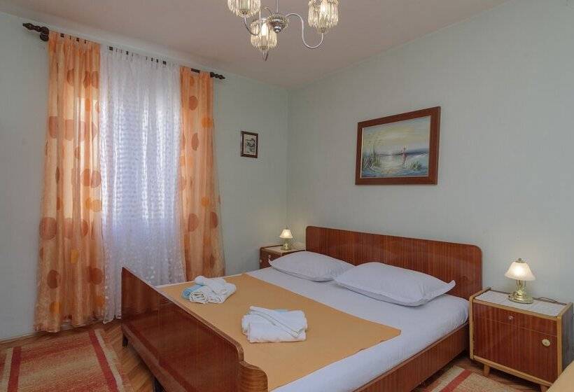 Pensjonat Rooms Mirjana Centre Of Trogir