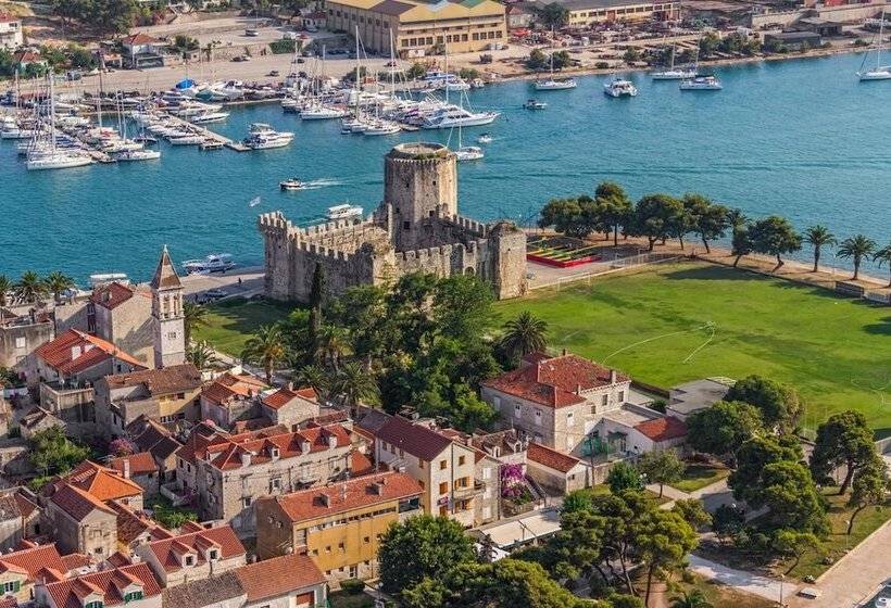 Pensjonat Rooms Mirjana Centre Of Trogir