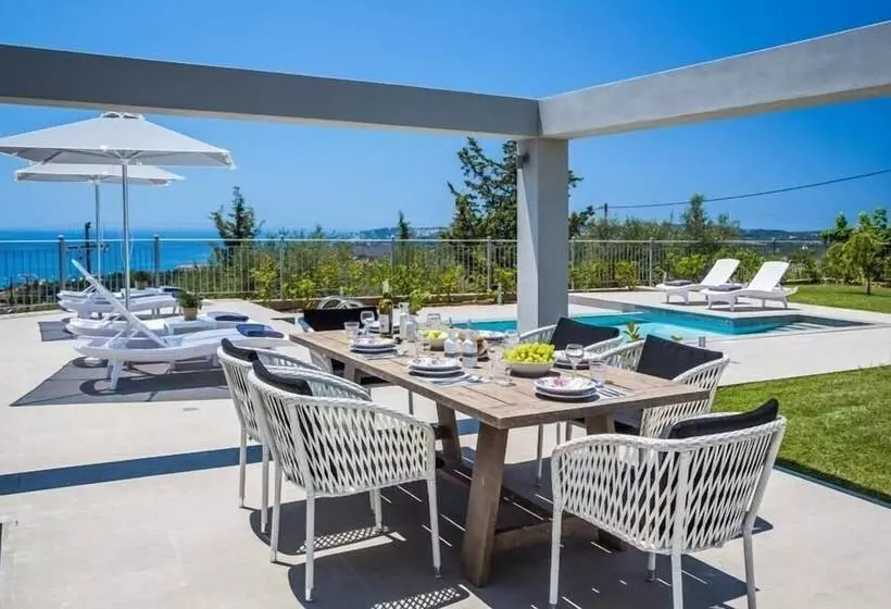 Villa Aris