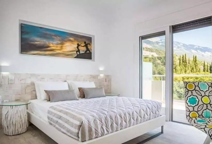 Villa Aris