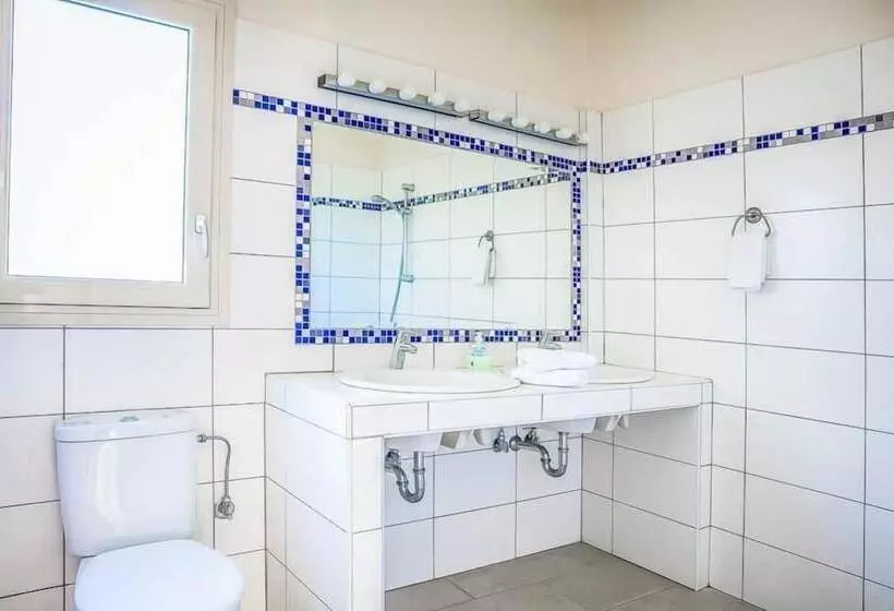 Villa Louloudia