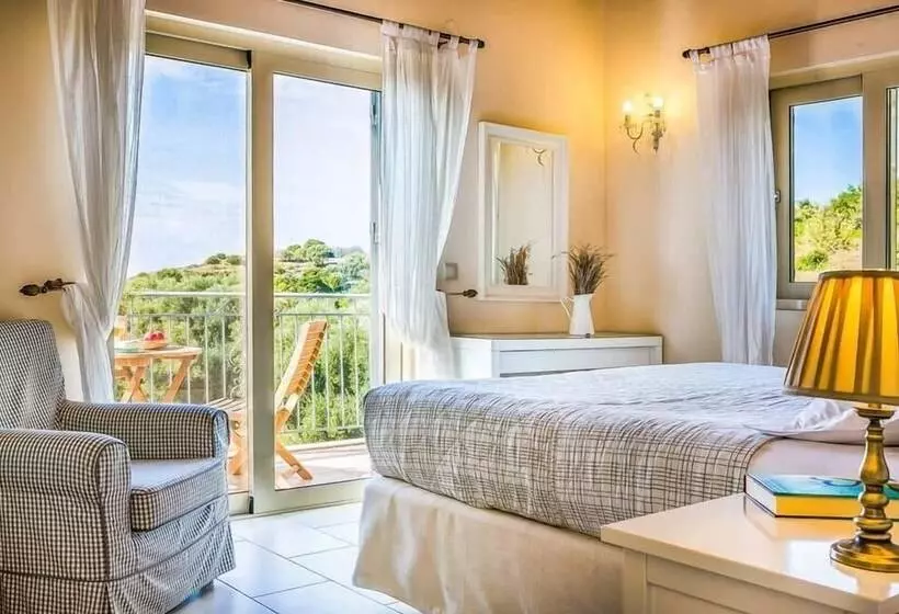 Villa Louloudia