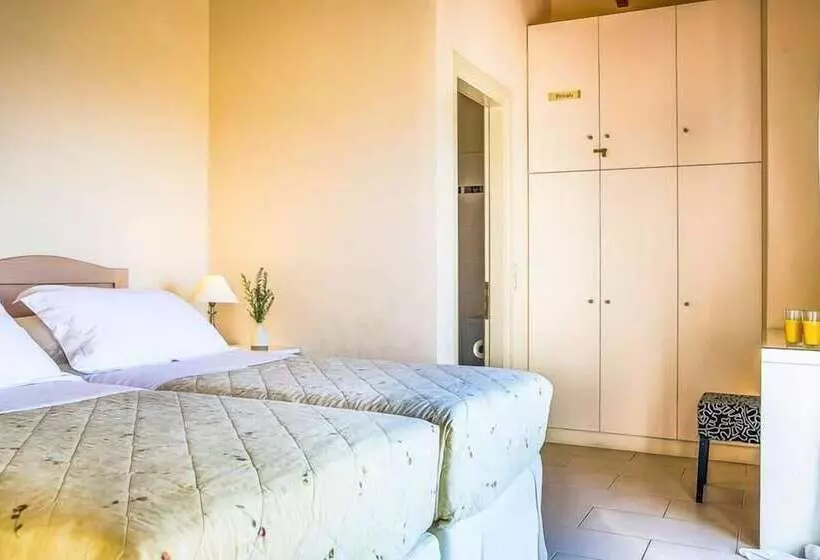 Villa Louloudia