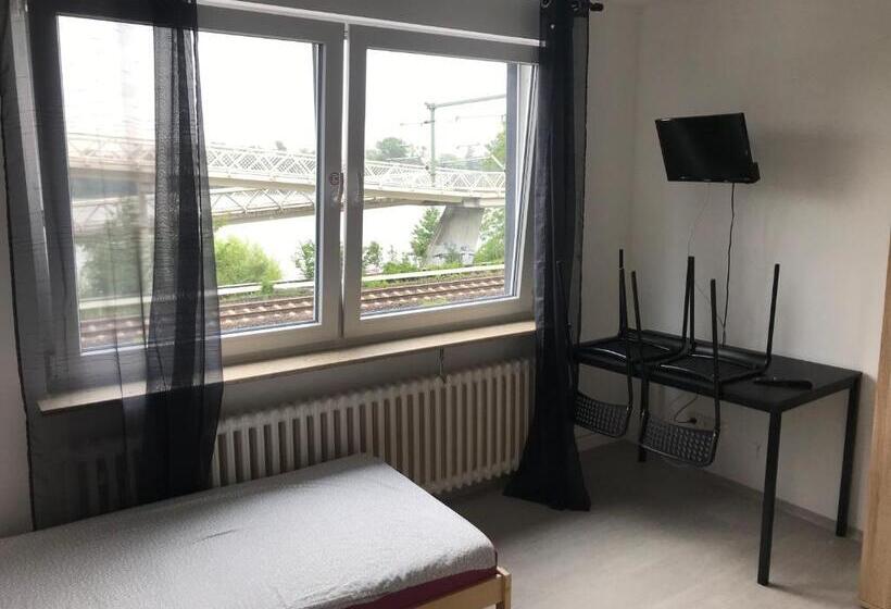 پانسیون Andsleep