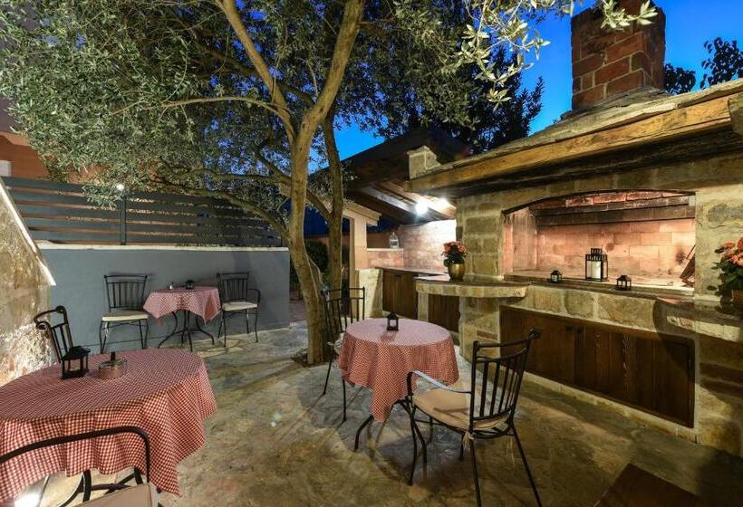 بنسيون Luxury Rooms Lavie Superior Rooms