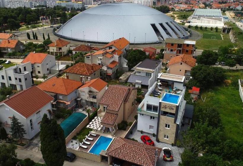 بنسيون Luxury Rooms Lavie Superior Rooms