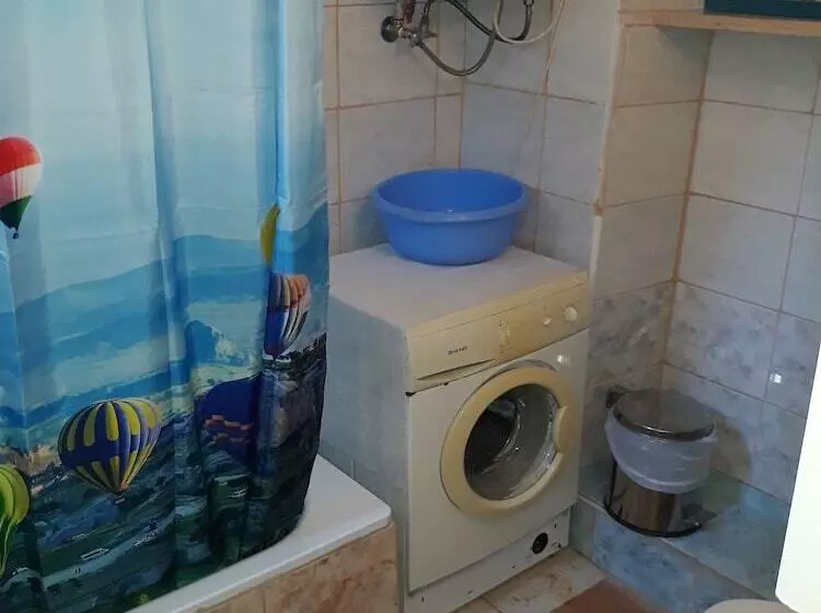 Private House Near Port Of Piraeus