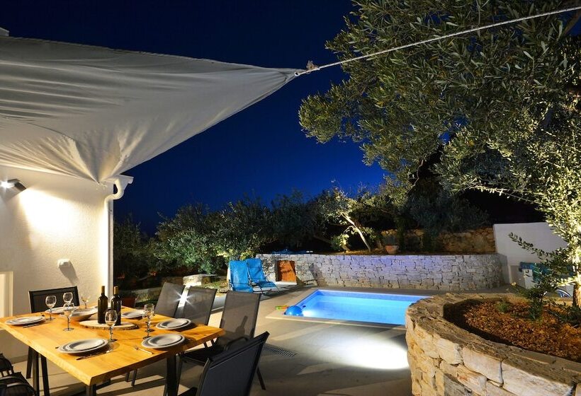 Villa Olive Tree