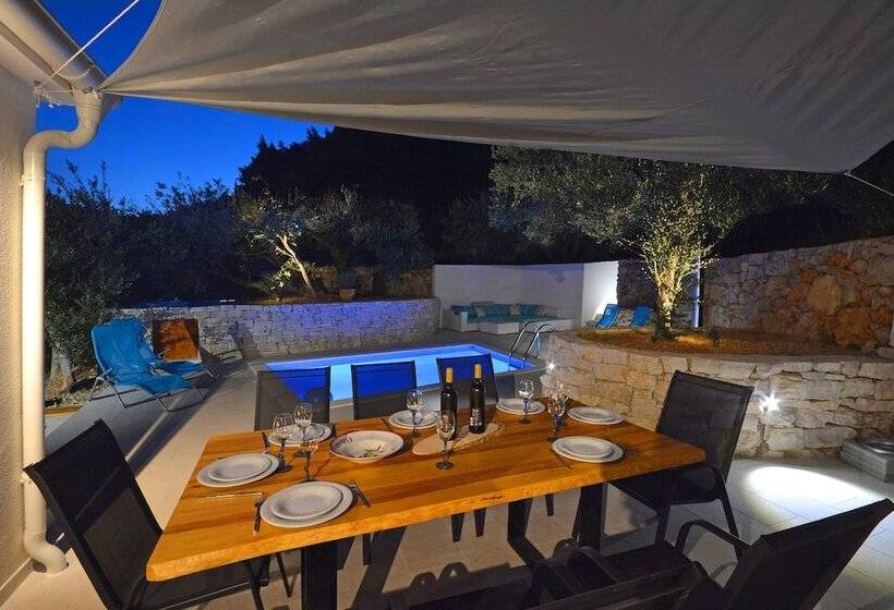 Villa Olive Tree