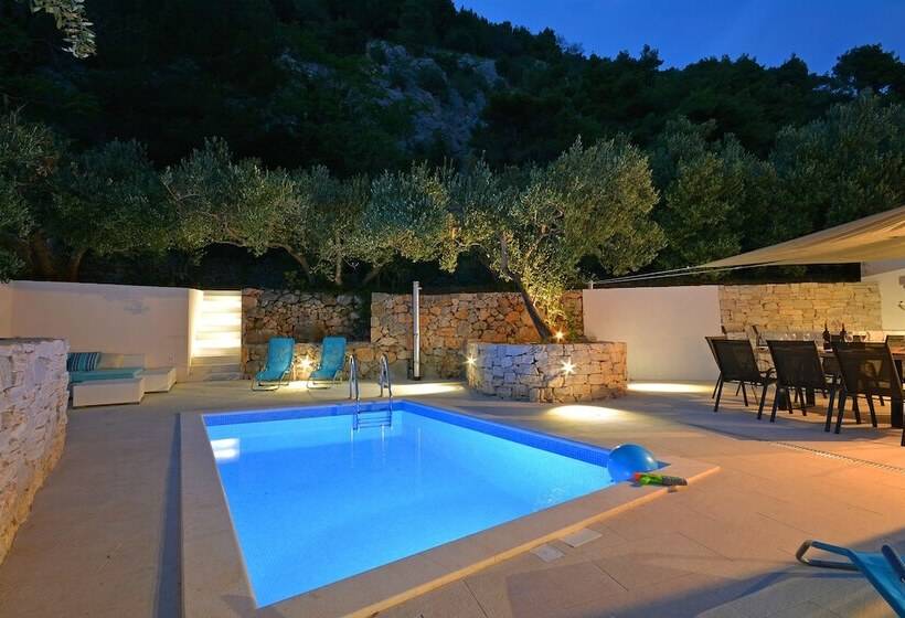 Villa Olive Tree
