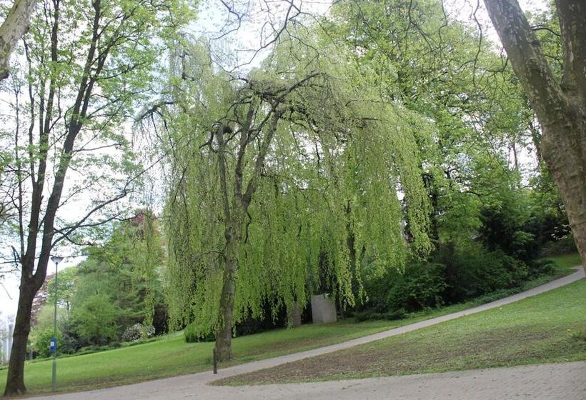 פונדק Privatzimmer Hagen