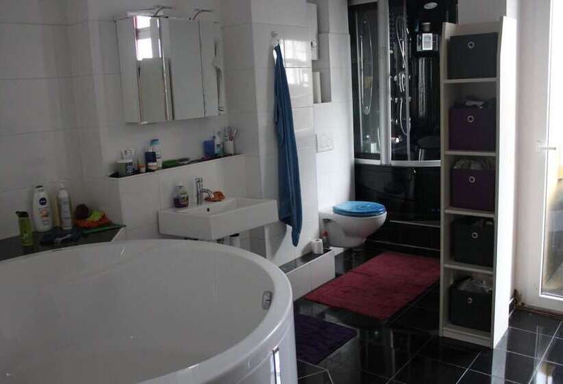 פונדק Privatzimmer Hagen