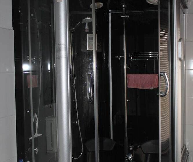 פונדק Privatzimmer Hagen