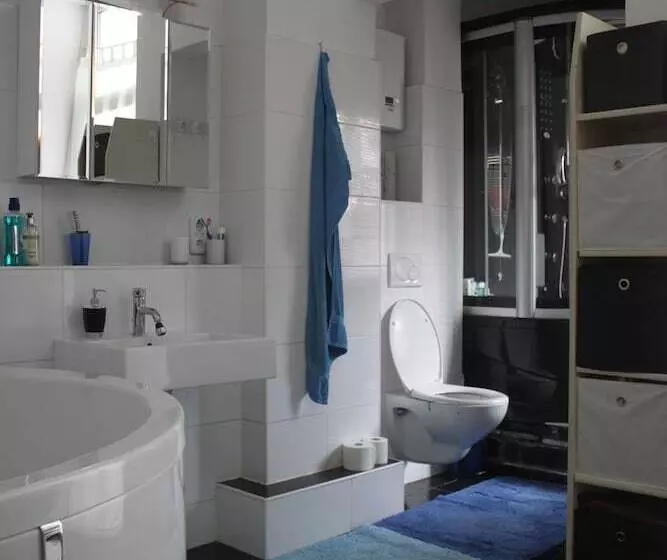 簡易ホテル Privatzimmer Hagen