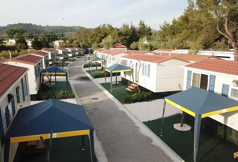 ホテル Happy Camp Mobile Homes In Castello Camping And Summer Resort