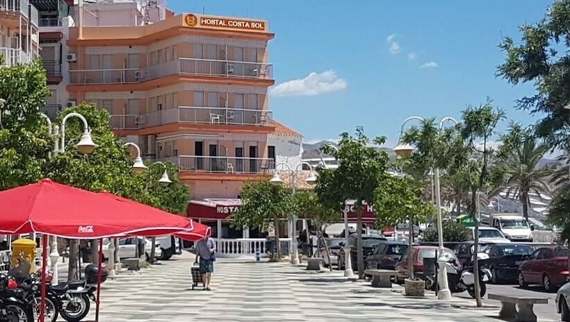 پانسیون Hostal Costa Sol