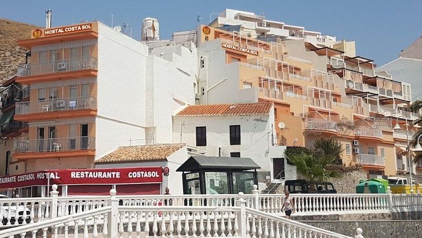 پانسیون Hostal Costa Sol