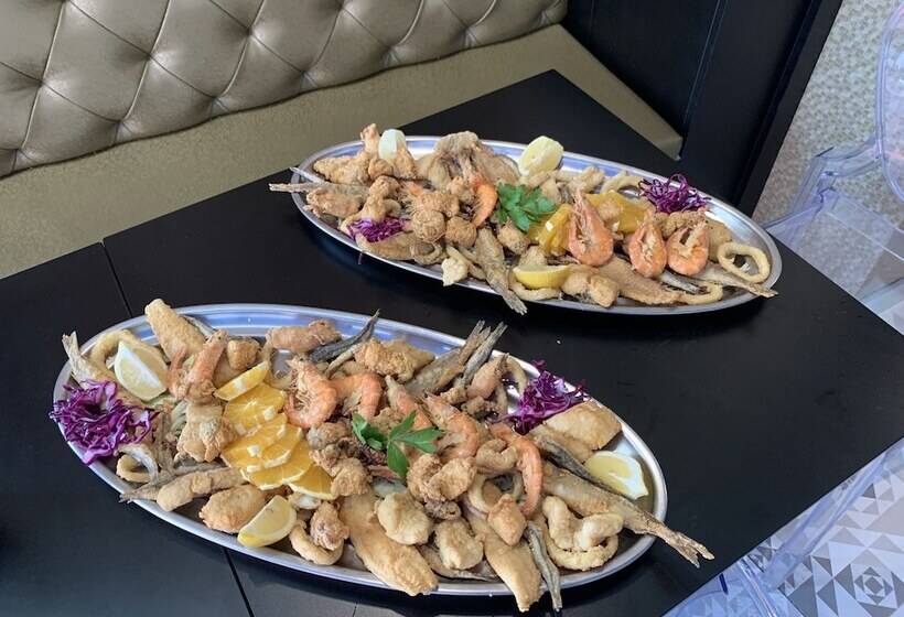 پانسیون Hostal Costa Sol