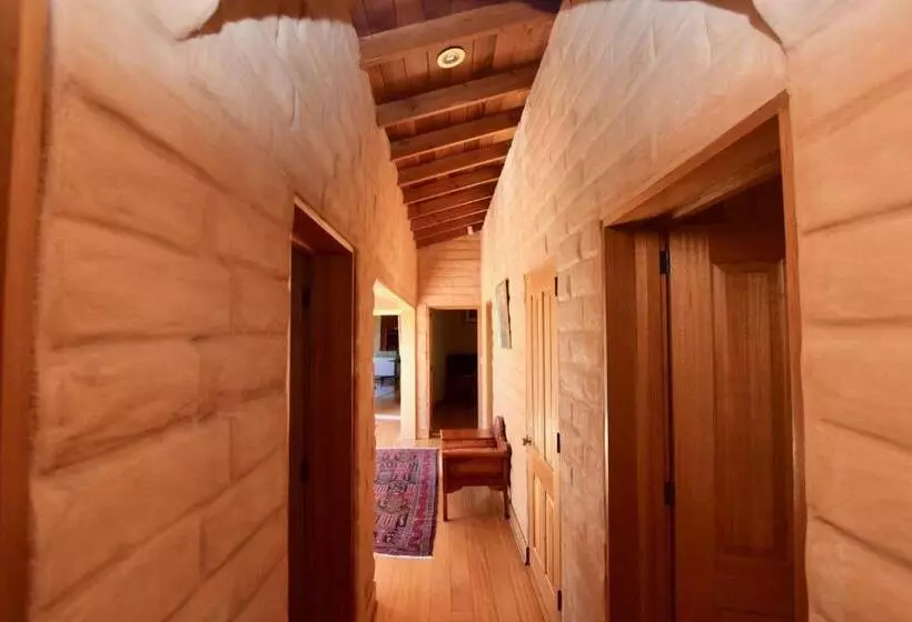 Amaroo Mountaintop Villa