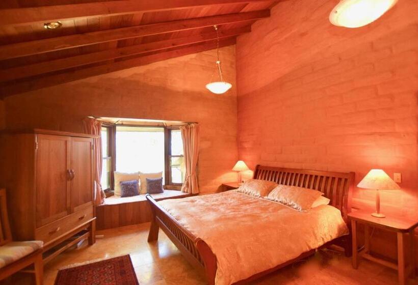 Amaroo Mountaintop Villa