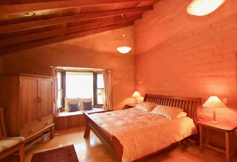 Amaroo Mountaintop Villa