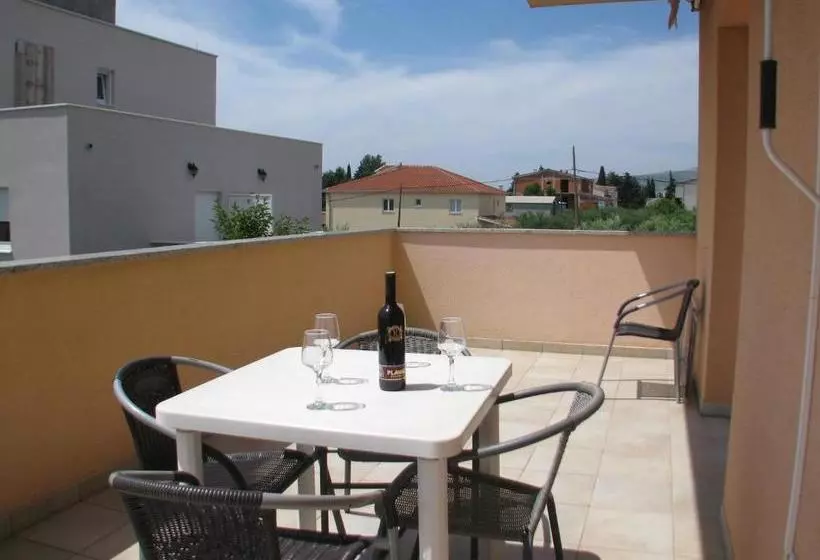Apartments Bosnjak