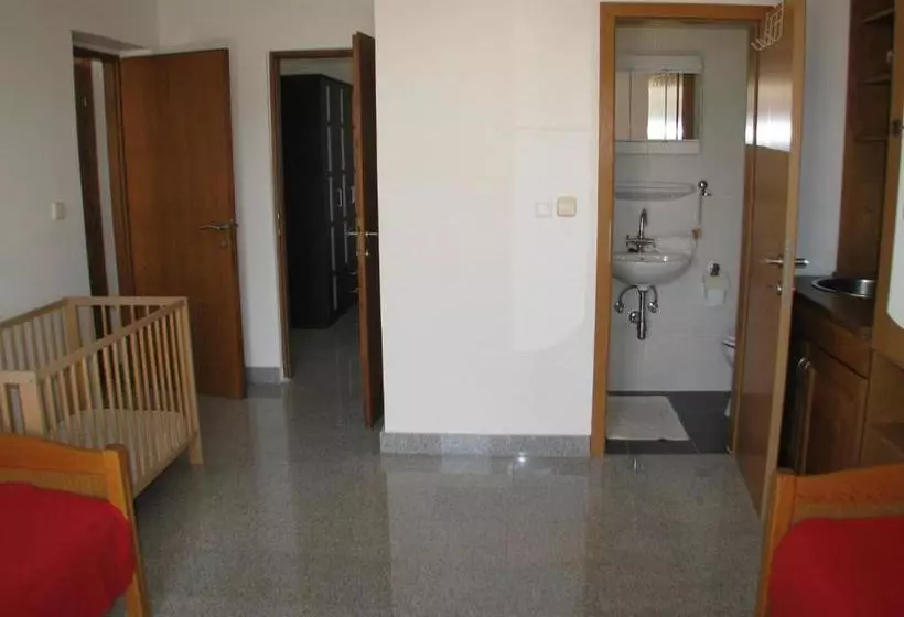 Apartments Bosnjak
