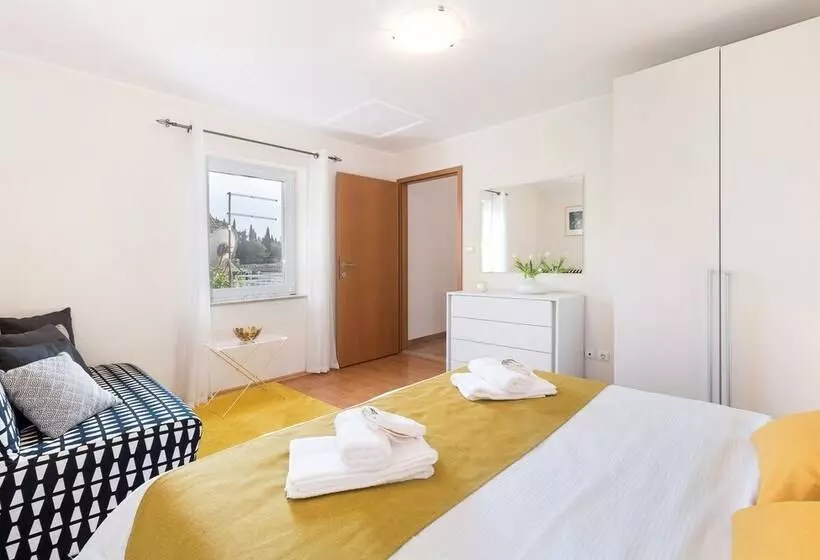 Apartments Lotea