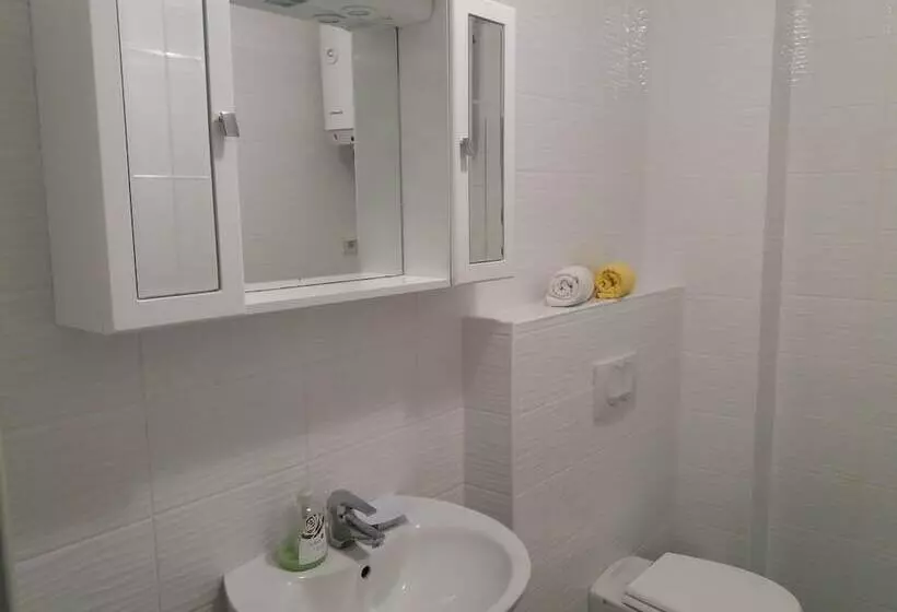 Apartments Next To The Sea Maris