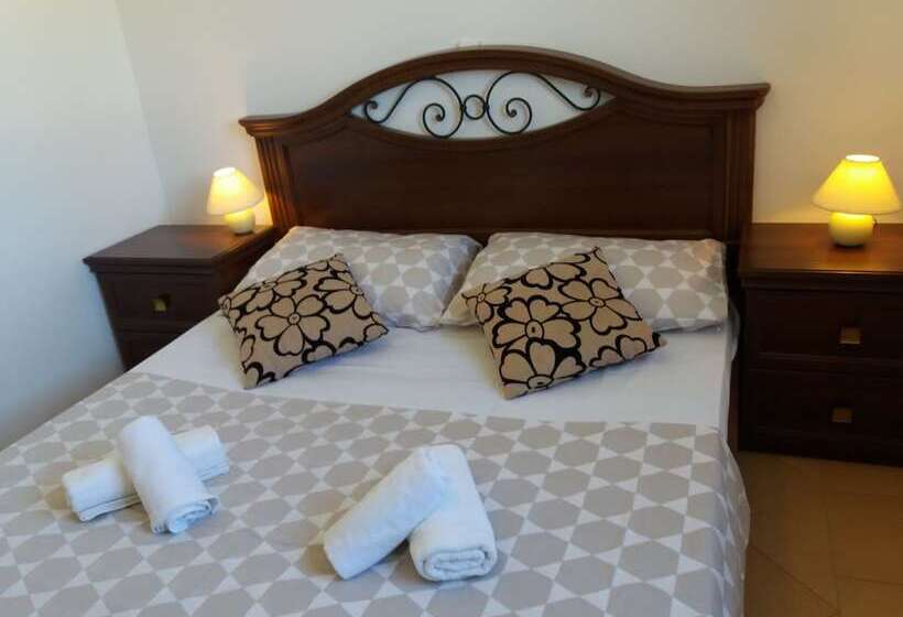 Apartments Next To The Sea Maris