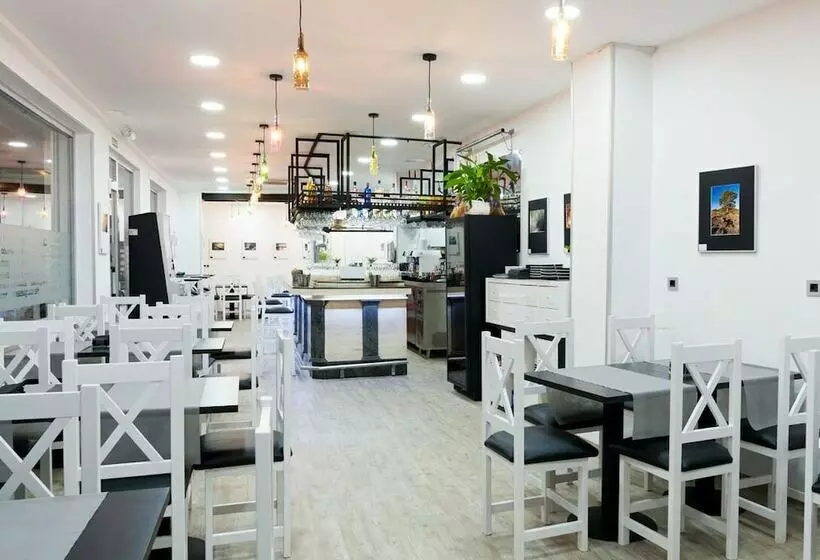 Hostal Jardines Del Mediterraneo