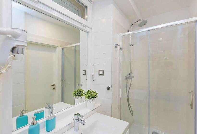 膳宿费 Porta Apartments By Irundo