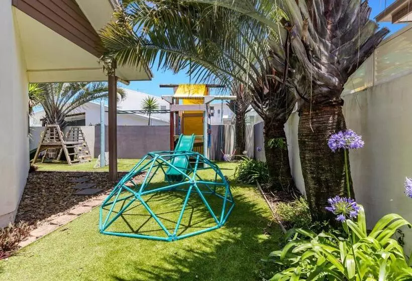 Splash House At Kingscliff   Pet Friendly With Pool