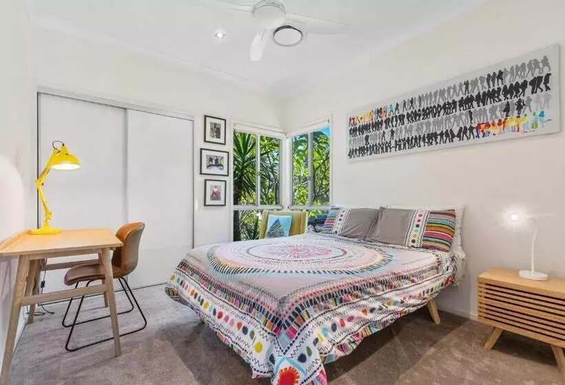 Splash House At Kingscliff   Pet Friendly With Pool