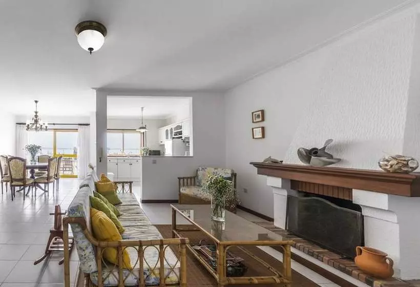 38 Rias View Apartment