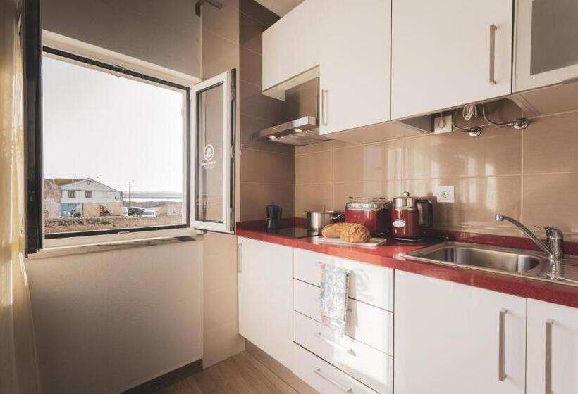 Best Houses 04 Loft In The Heart Of Peniche