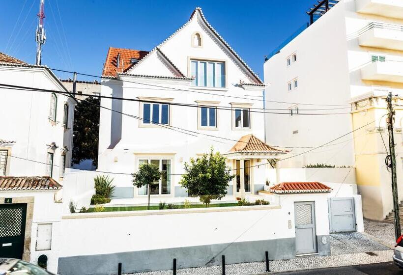 Chalet Estoril Luxury Apartments