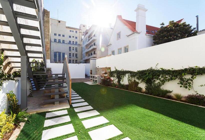 Chalet Estoril Luxury Apartments