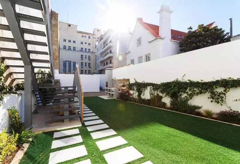 Chalet Estoril Luxury Apartments