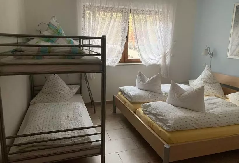 Ferienwohnungen Börnert Am Klingerbach