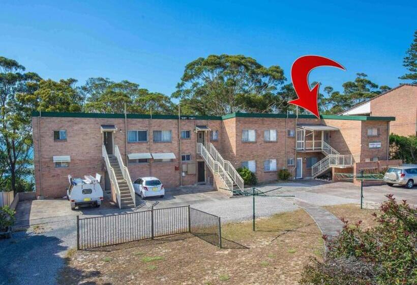 Fiddlers Green 8 Nelson Bay