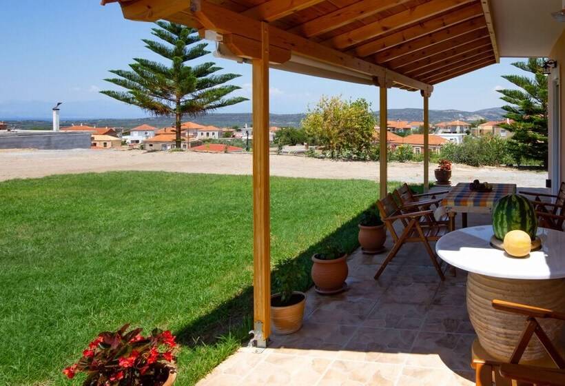 Laconia Domus Papadianika