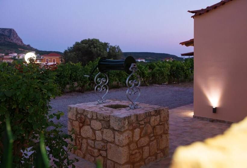 Laconia Domus Papadianika