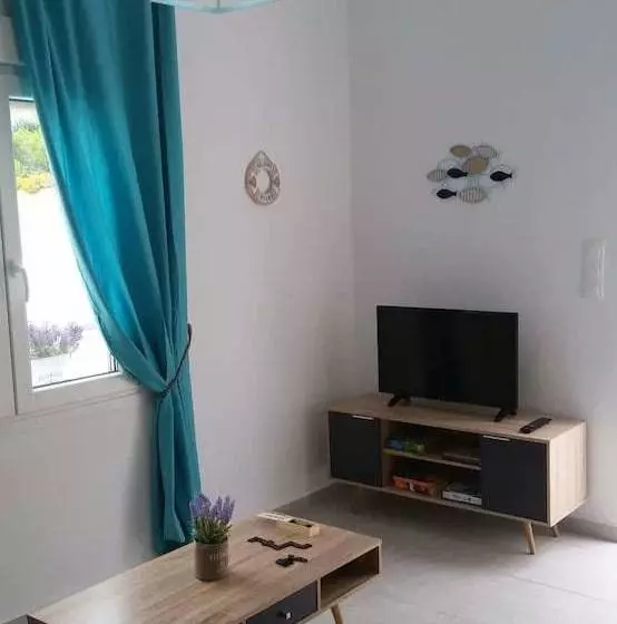 Orama Suites I