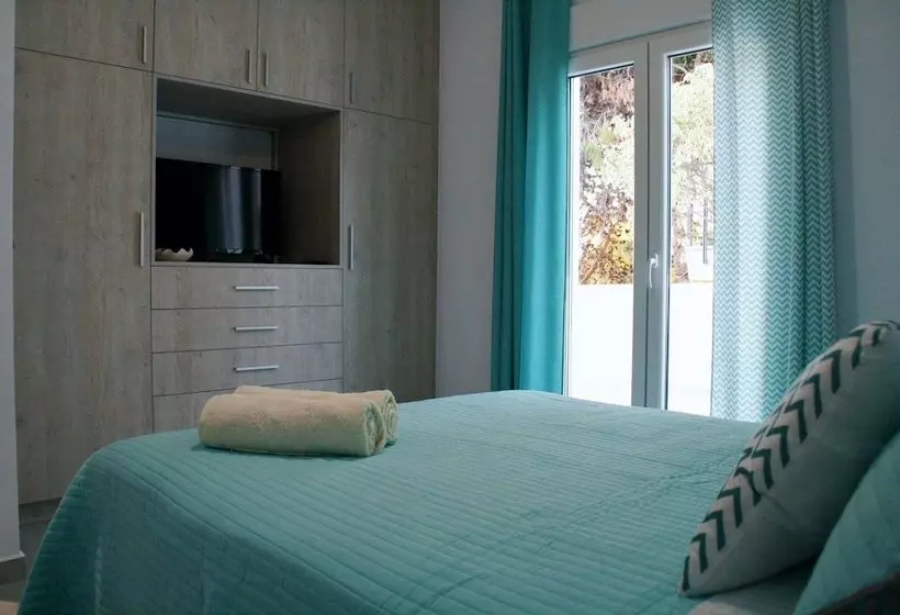 Orama Suites I