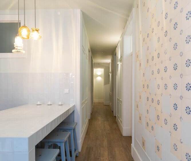 펜션 1898 Home & Suites