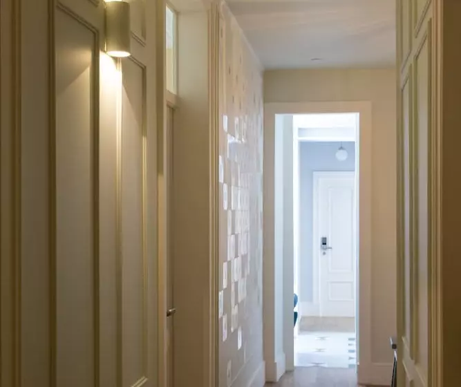 Majatalo 1898 Home & Suites